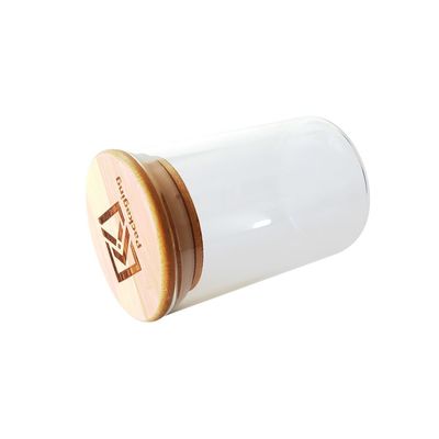 Alto contenitore di vetro borosilicato termoresistente con il coperchio di bambù per la cucina