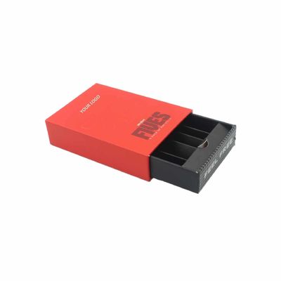 Imballaggio in cartone comune con compartimento per fiammiferi